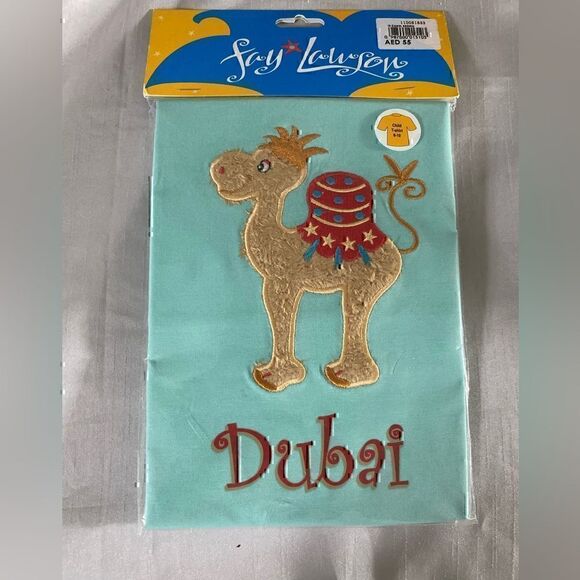 Fay Lawson Dubai Fluffy Camel T-Shirt Kids Souvenir size 9 10 - Picture 1 of 2